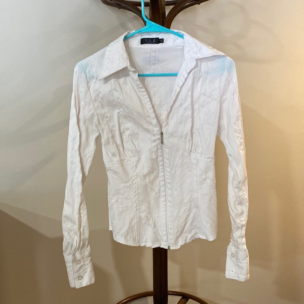 VOK white shirt